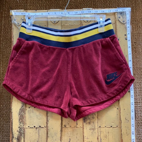 NIKE RETRO 70s STYLE OXBLOOD RED STRETCH TERRYCLOTH WORKOUT GYM SHORTS S - Picture 2 of 8